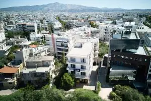 Εξωτερική όψη της μονάδας φροντίδας ηλικιωμένων Ίριδα στην Αγία Παρασκευή