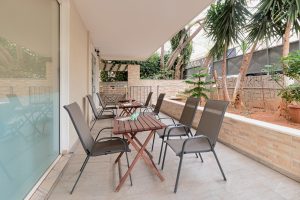 Κήπος της μονάδας φροντίδας ηλικιωμένων Ίριδα Χαλάνδρι