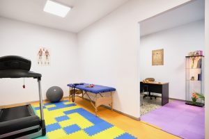 Φυσιοθεραπεία και υποστήριξη ηλικιωμένων στο οίκος ευγηρίας Ίριδα Αθήνα