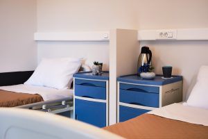 Πολυτελές δίκλινο δωμάτιο στο γηροκομείο Ίριδα Palace Μαρούσι