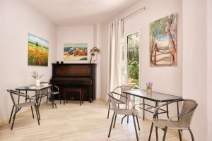 Κοινόχρηστος χώρος για κοινωνικές δραστηριότητες στο Ίριδα Μαρούσι