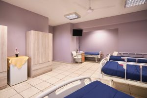 Τετράκλινο δωμάτιο στο οίκο ευγηρίας Ίριδα στο Παγκράτι