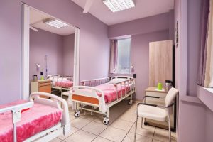 Τετράκλινο δωμάτιο στο οίκο ευγηρίας Ίριδα στο Παγκράτι