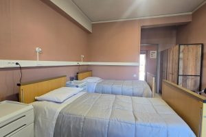 Δωμάτιο στο γηροκομείο Ίριδα Γλυφάδα