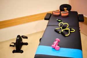 Φυσικοθεραπεία της μονάδας φροντίδας ηλικιωμένων Ίριδα στο Ηράκλειο Αττικής